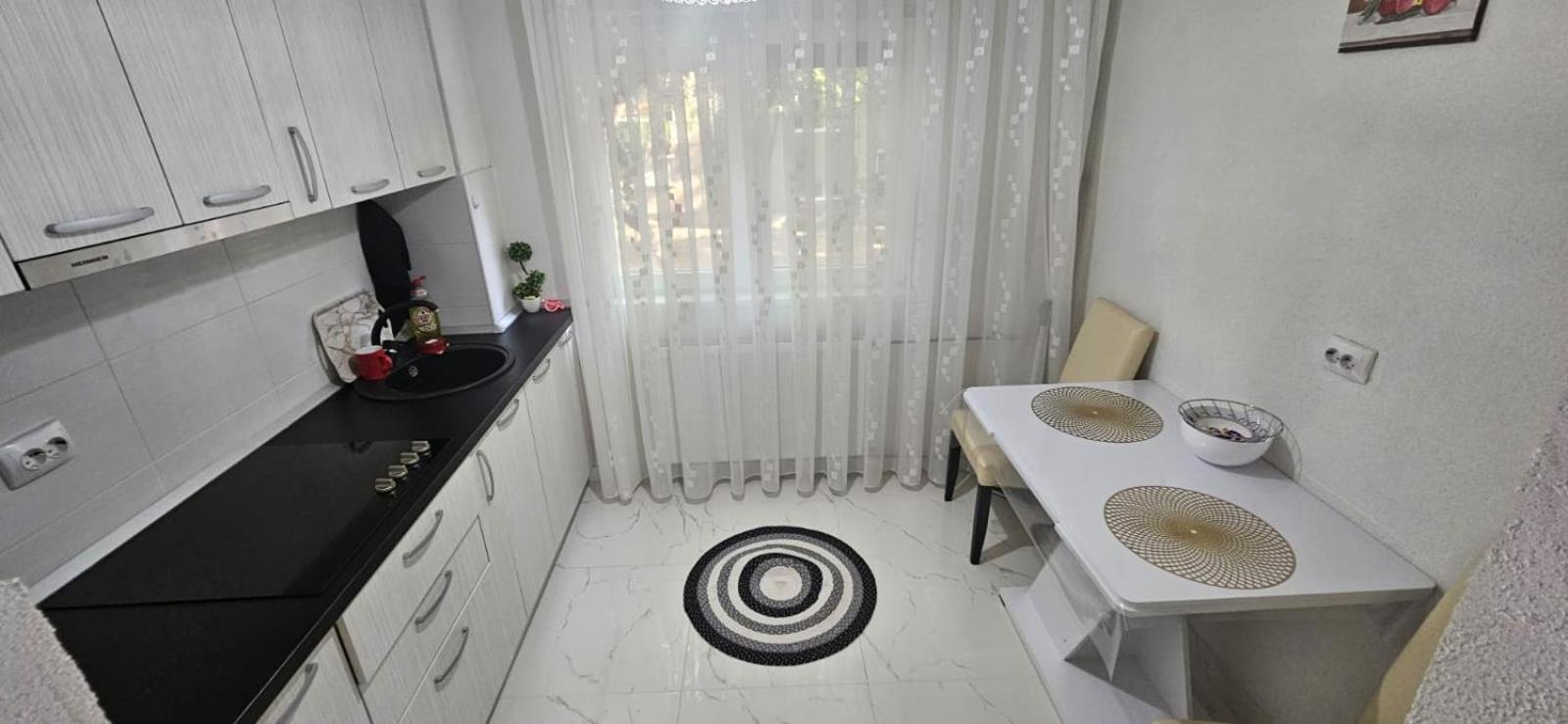 Apart Calugareni 9 Oradea Exteriör bild